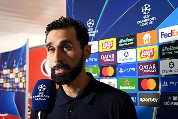 企鹅体育-维尼修斯不防守导致皇马输球？阿韦洛亚不同意